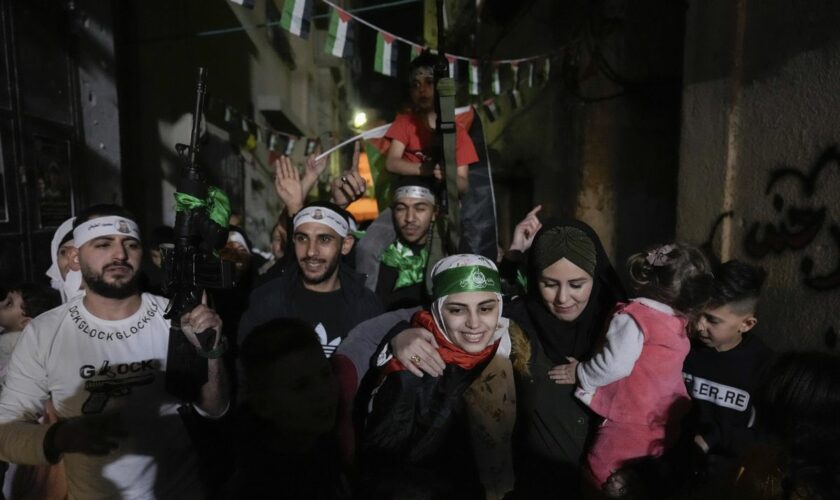 Guerre Hamas - Israël EN DIRECT : Libération ce samedi de 42 prisonniers palestiniens...